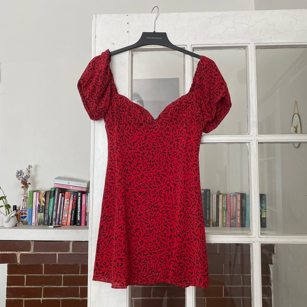 Realisation Par Venus Dress - trade